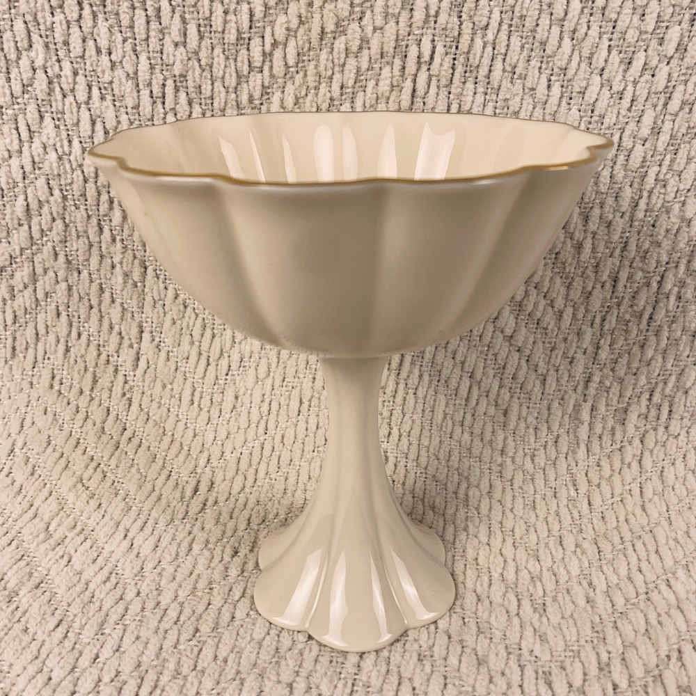 Lenox Pedestal Bowl Ivory 6" 24k Gold Trim Scalloped Fluted Compote Dish USA